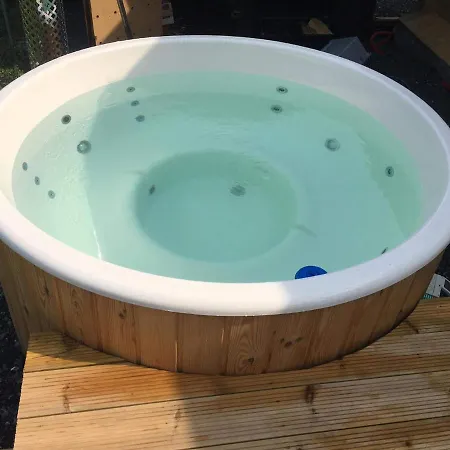 Domek alpejski Le Bain De La Lesse