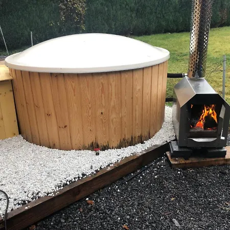 Domek alpejski Le Bain De La Lesse Tellin